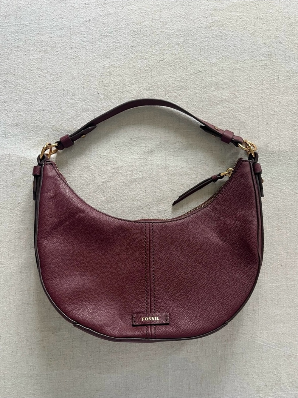 Fossil Heritage Leather Crescent Hobo Bag - Burgundy/Wine